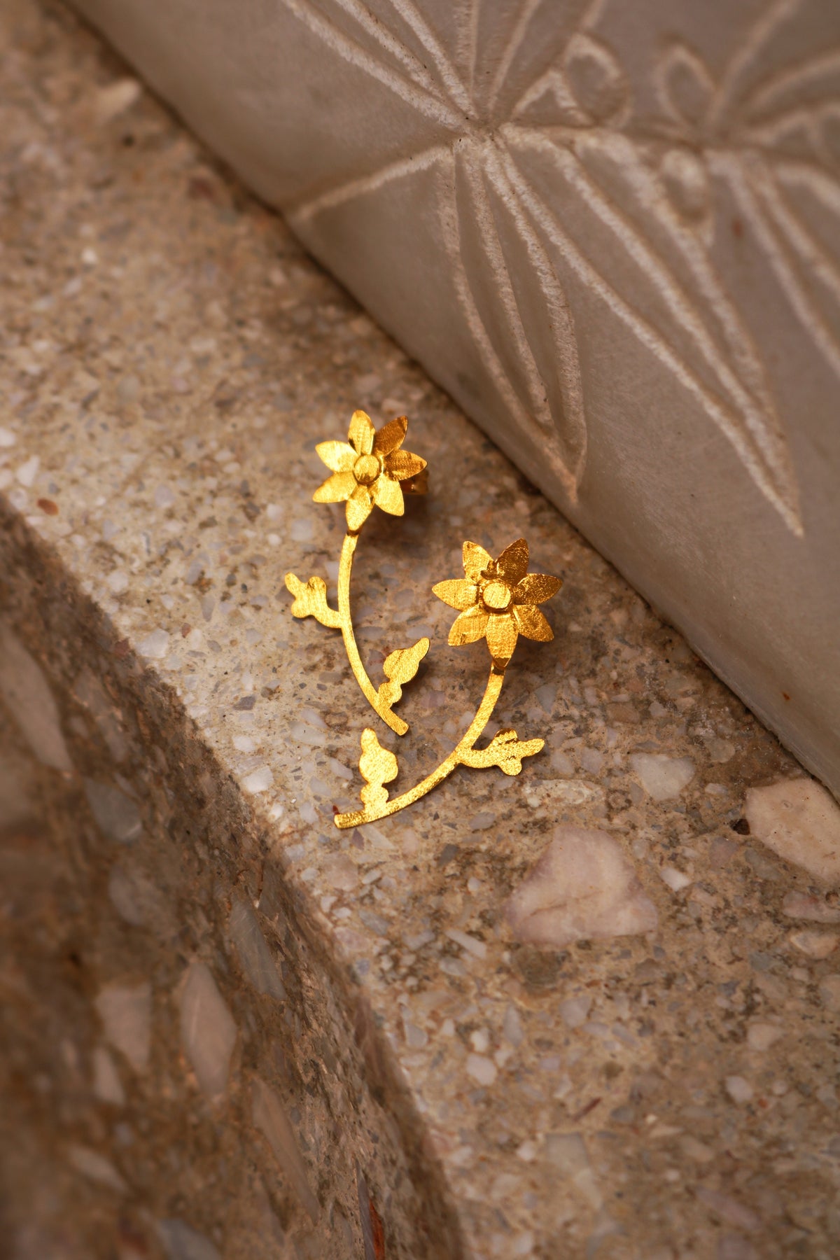 Cerezo mini earrings