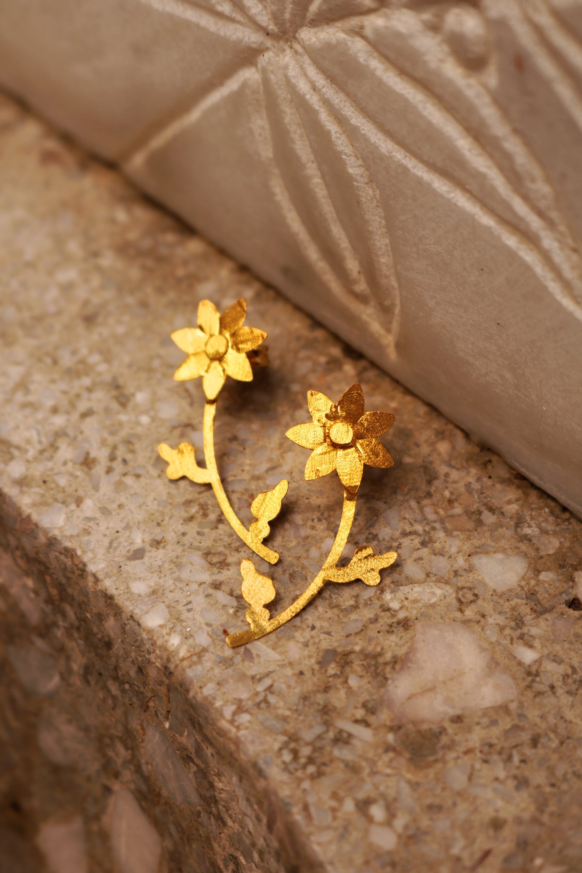 Cerezo mini earrings