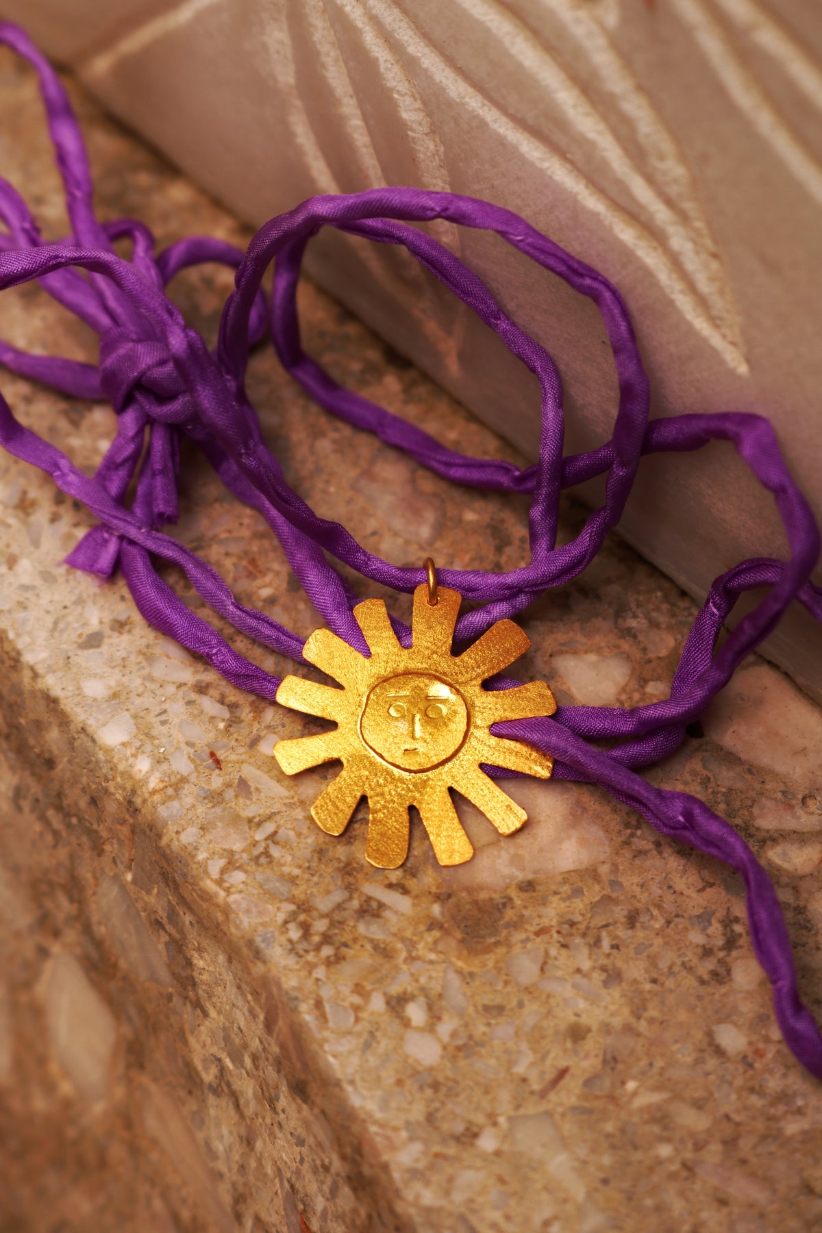 Luz gold silk choker
