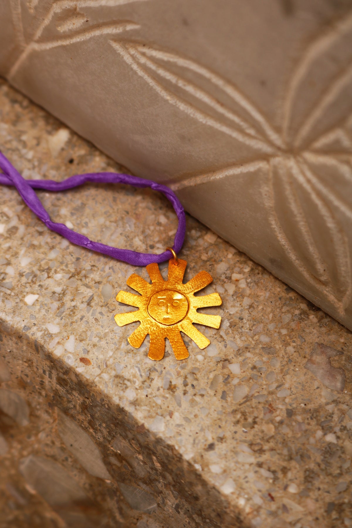 Luz gold silk choker