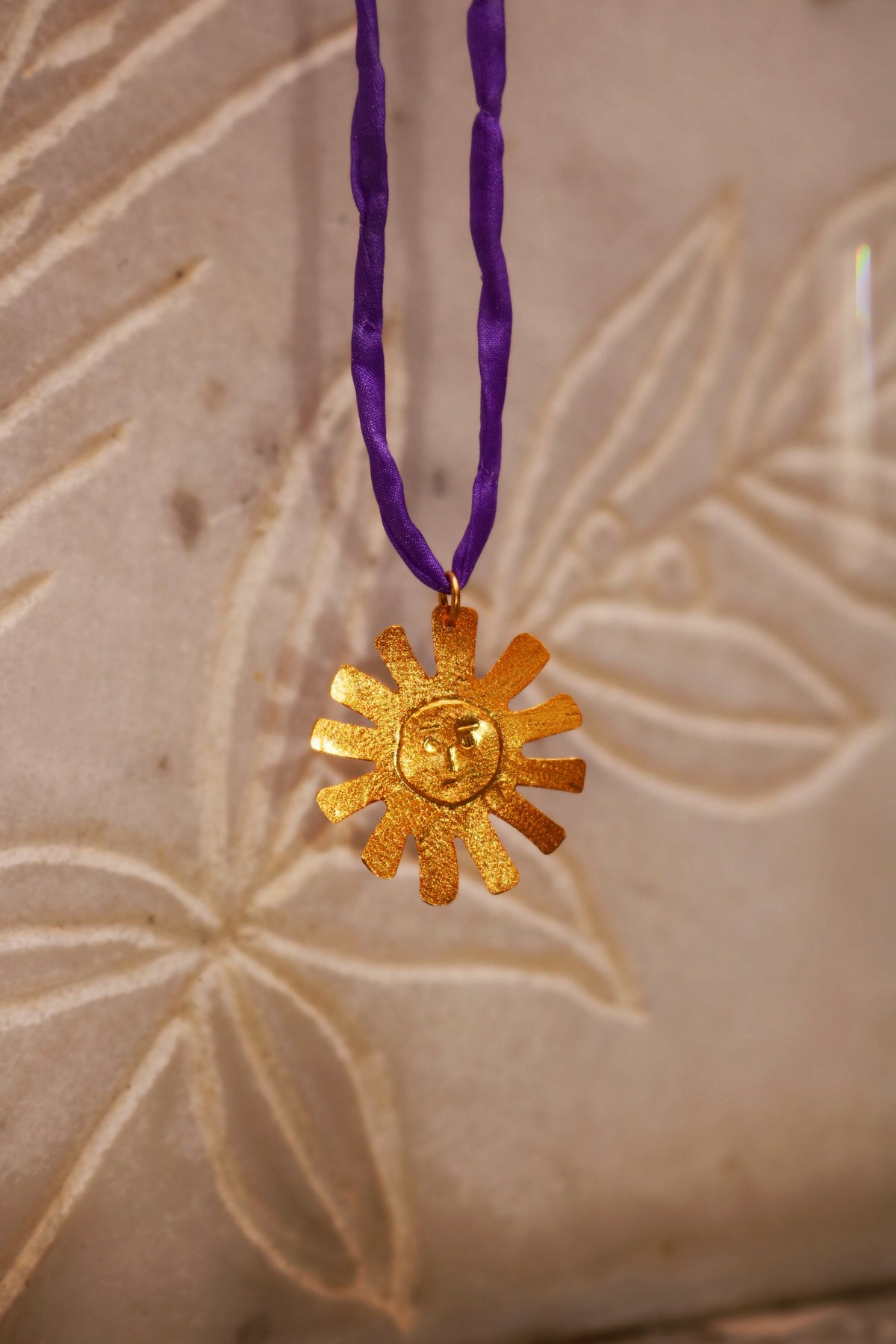 Luz gold silk choker